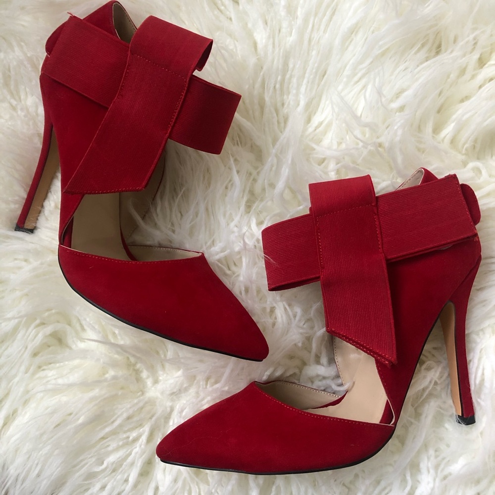 Red, Hot, statement shoes!!